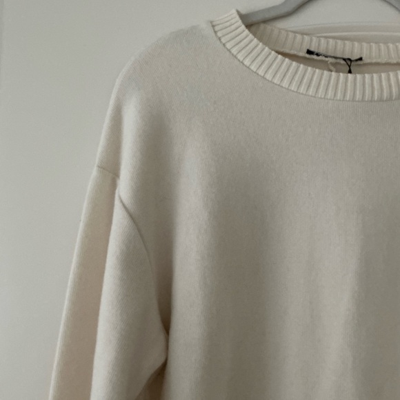 NWT Zara Cream Soft Crew Neck Sweater - Picture 4 of 10